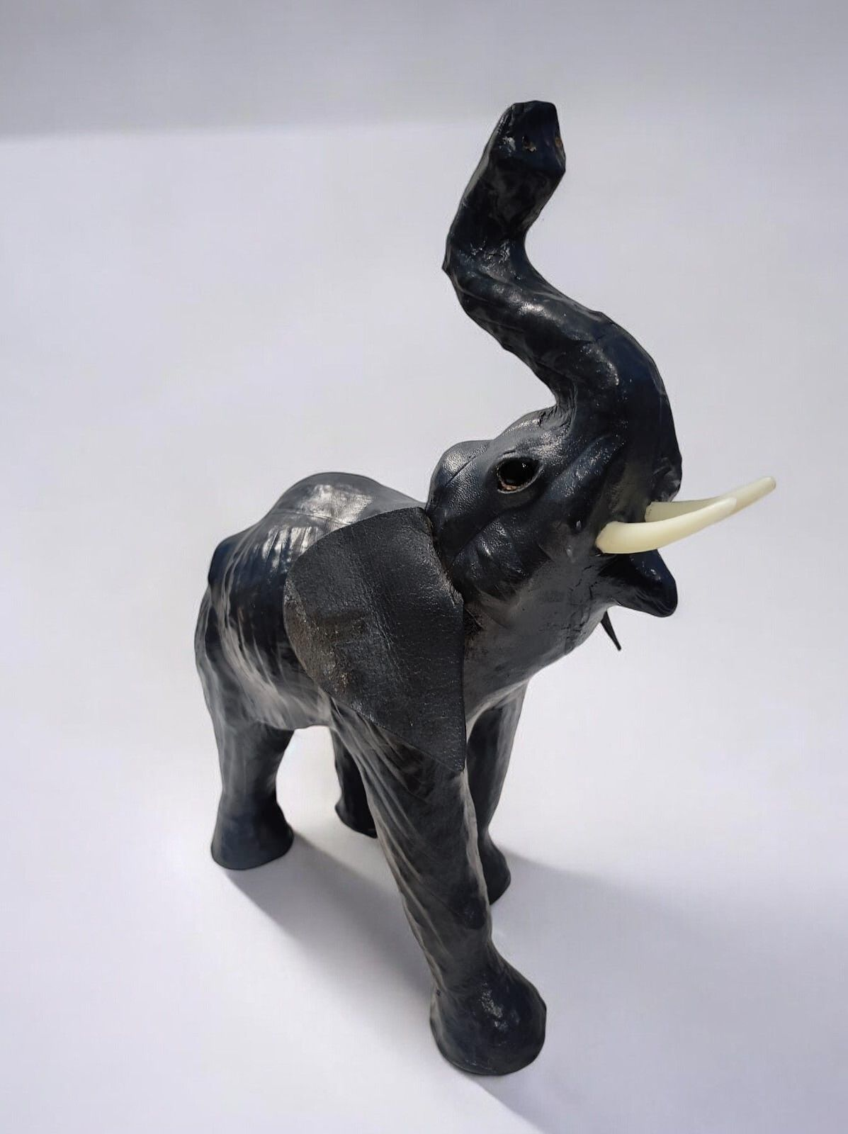 VMSK HandiCrafts | Elephant Showpiece | Set Of 2 | Leather | 12” Inch | Dark Grey & Black| Decorative Showpiece